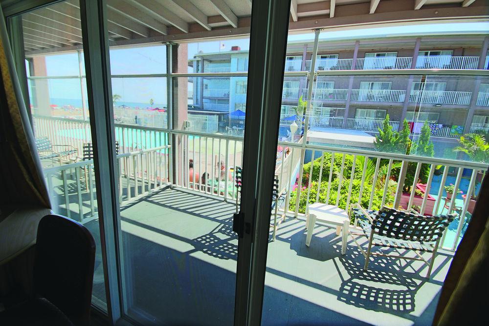 Flagship Oceanfront 2* Ocean City
